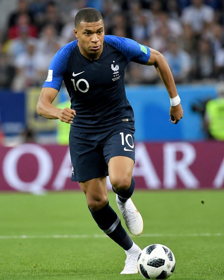 Kylian Mbappé — Ytter